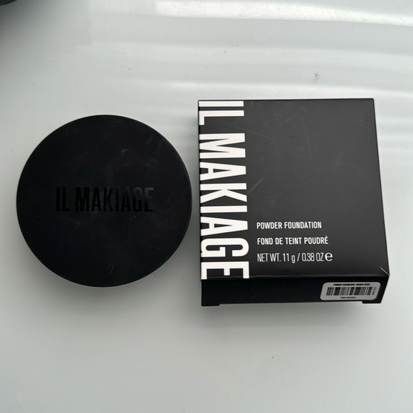 IL MAKIAGE Other - IL Makiage Two Way foundation- Bronze Beige